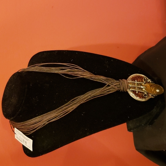 Necklace - Picture 3 of 3